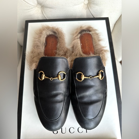 GUCCI - Black Princetown Fur Leather Mule Loafers -  Size 36 - Picture 1 of 5